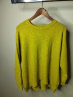 Πουλόβερ με στρογγυλή λαιμόκοψη και μικρό άνοιγμα στο πίσω μέρος - Image 8