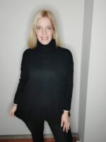 Πουλόβερ ζιβάγκο με ασυμμετρία και τσέπες μπροστά - Image 4