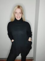 Πουλόβερ ζιβάγκο με ασυμμετρία και τσέπες μπροστά - Image 5