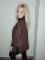 Πουλόβερ ζιβάγκο με ασυμμετρία και τσέπες μπροστά - Image 9